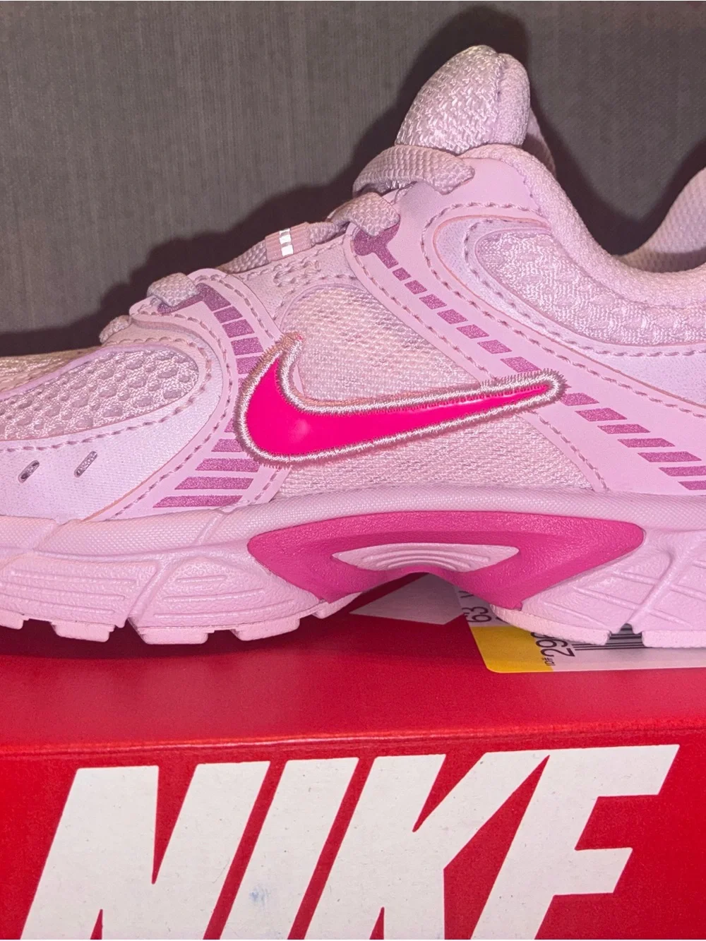 Nike V5 RNR Big Kid Girls Sneakers